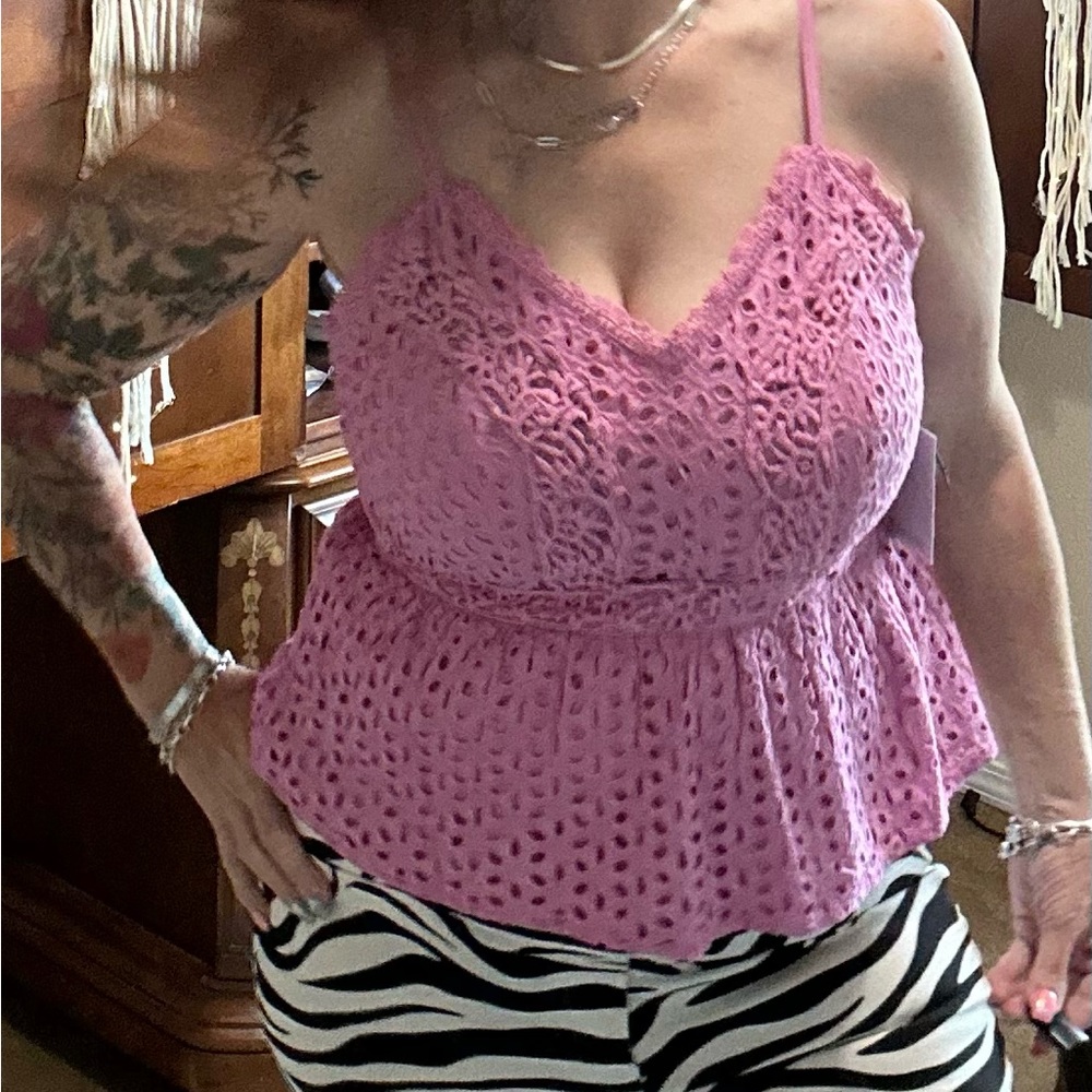 NWT Large pink eyelet cami top by Japna